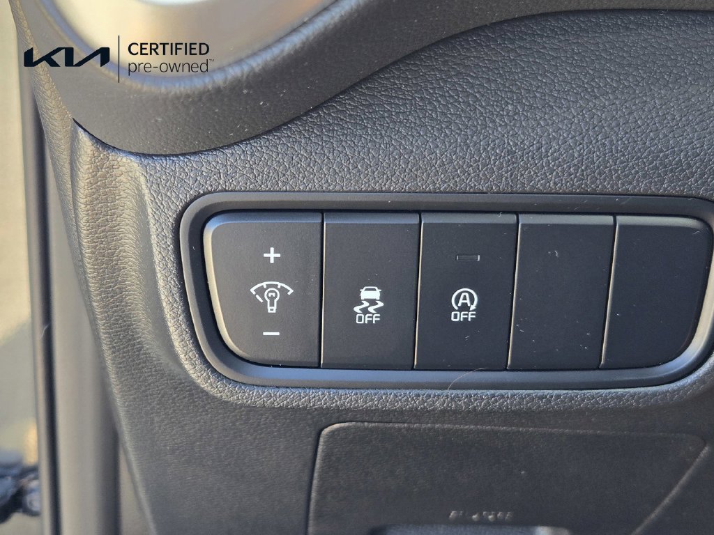 Certified 2023 Kia Soul LX w/ LX Technology Package FWD image 24
