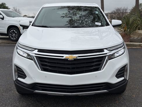 Used 2023 Chevrolet Equinox LT image 3