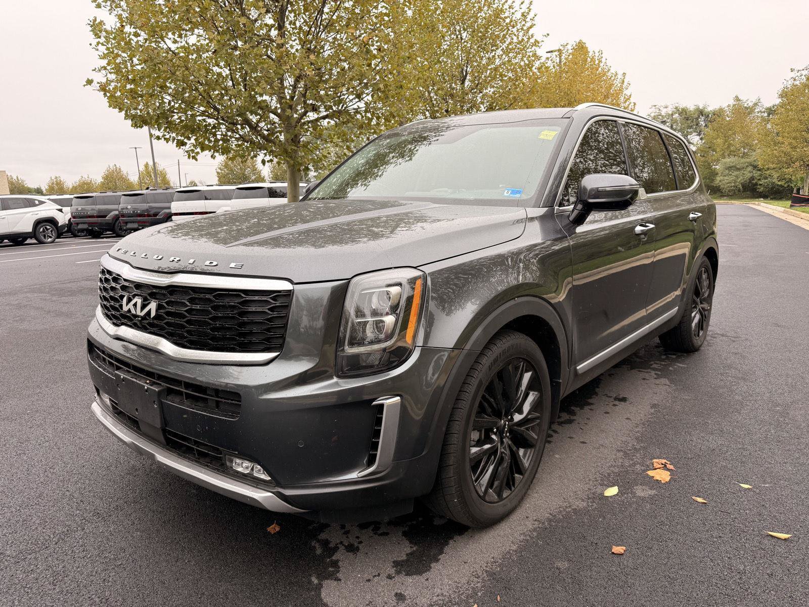 Used 2022 Kia Telluride SX w/ SX Prestige Package AWD/4WD image 2