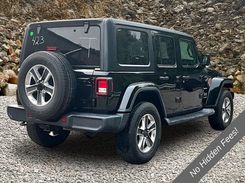 Used 2018 Jeep Wrangler Unlimited Sahara w/ Dual Top Group AWD/4WD image 2