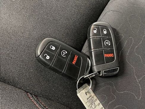 Used 2022 Jeep Renegade Trailhawk w/ Trailer Tow Group image 29