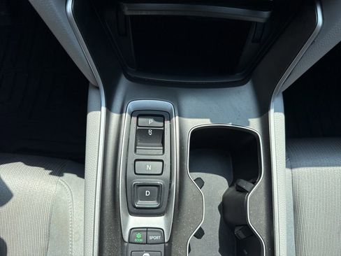Certified 2020 Honda Accord Hybrid image 25
