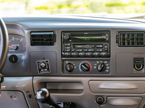 Used 2000 Ford F350 XL AWD/4WD image 40