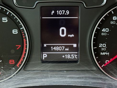 Used 2017 Audi Q3 2.0T Premium image 8