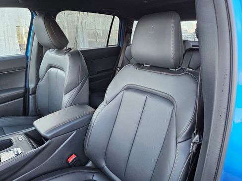 New 2026 Jeep Cherokee Limited AWD/4WD image 16