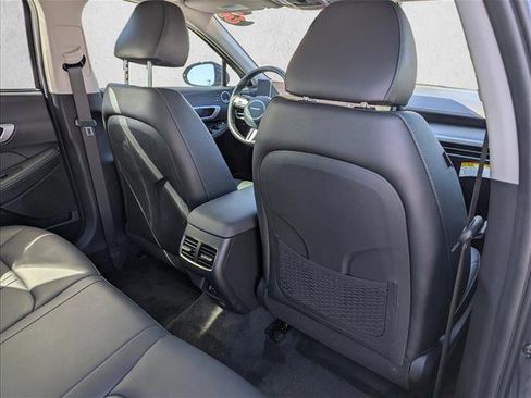 Certified 2025 Hyundai Sonata Limited FWD image 29