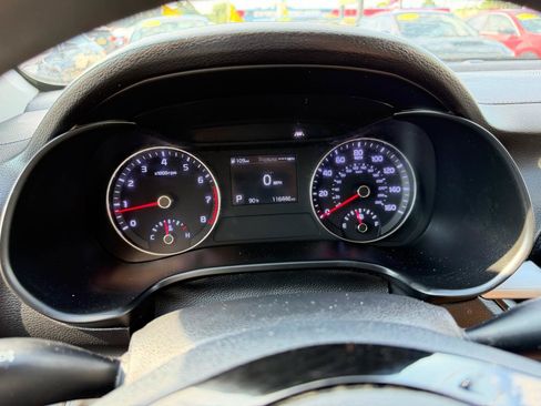 Used 2021 Kia Forte LXS FWD image 14