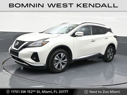 Used 2021 Nissan Murano SV image 1
