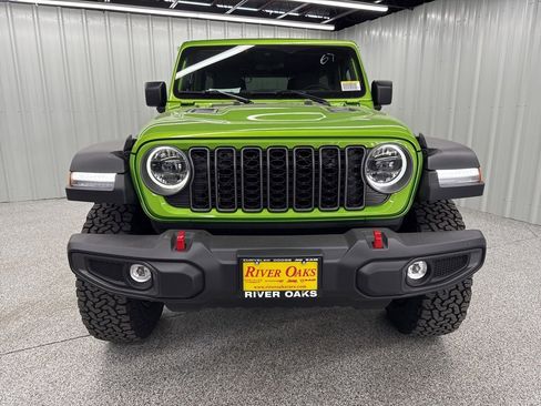 New 2025 Jeep Wrangler Unlimited Rubicon image 2