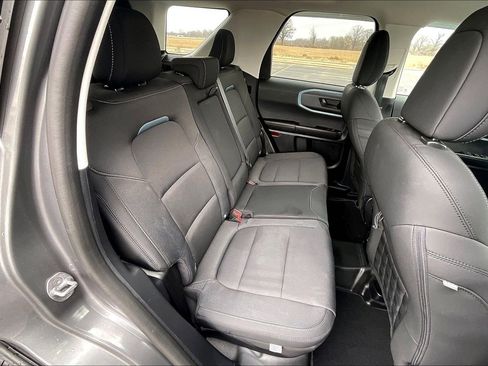 Used 2023 Ford Bronco Sport Badlands image 16