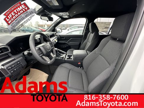 New 2026 Toyota 4Runner SR5 image 5