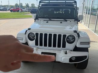 Used 2022 Jeep Gladiator Overland AWD/4WD video 1