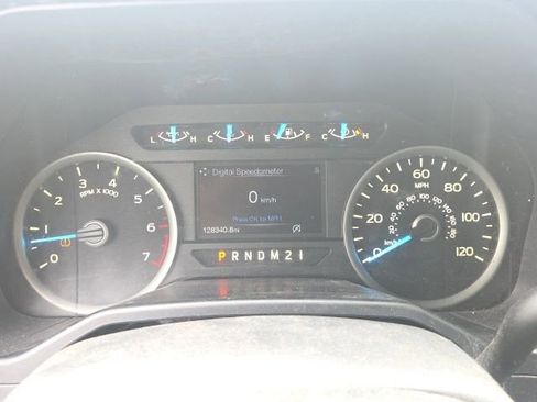 Used 2016 Ford F150 XLT w/ Equipment Group 302A Luxury AWD/4WD image 41