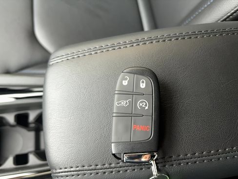 New 2026 Jeep Compass Limited image 26