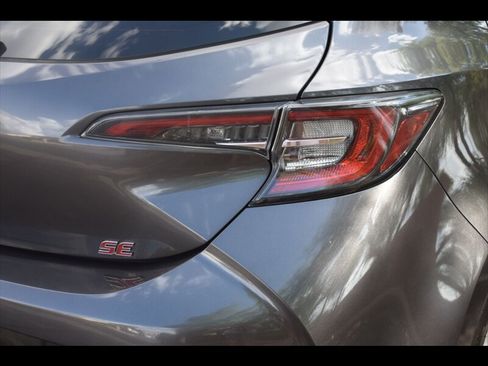 Used 2021 Toyota Corolla SE w/ Carpet Mat Package (TMS) FWD image 47