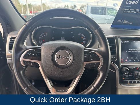 Used 2018 Jeep Grand Cherokee Limited image 17