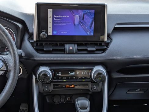 Used 2025 Toyota RAV4 XLE FWD image 14