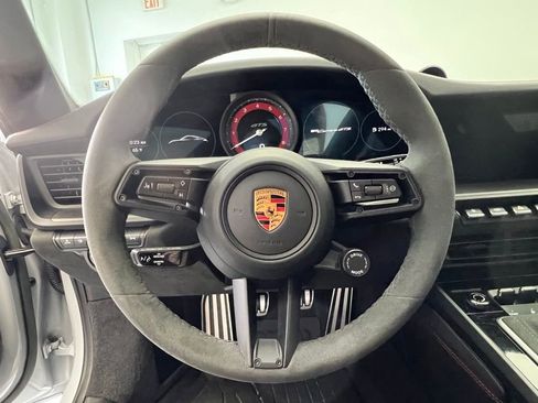 Certified 2023 Porsche 911 Carrera GTS RWD image 11