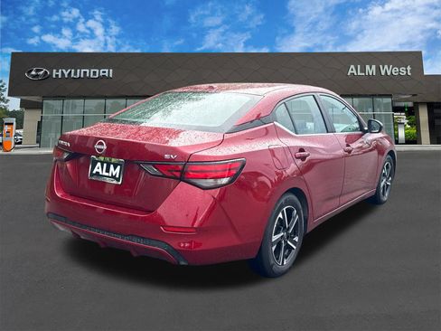 Used 2024 Nissan Sentra SV FWD image 5