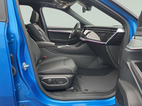 Used 2025 Jeep Wagoneer S Limited image 27