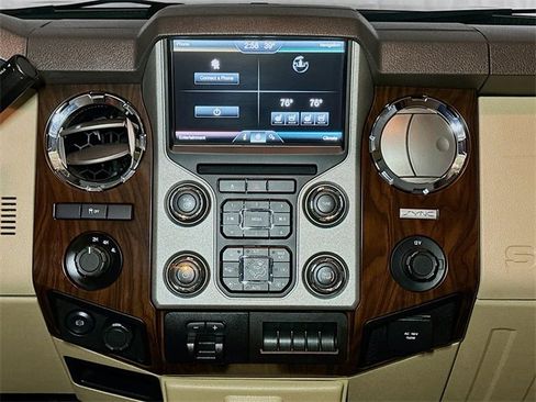 Used 2016 Ford F250 Lariat w/ Lariat Ultimate Package image 10