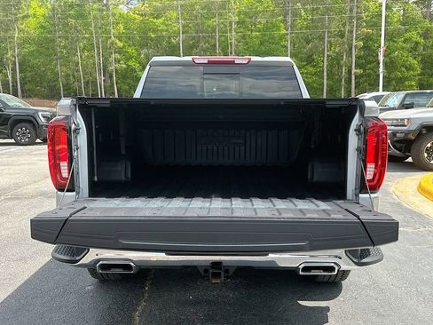 Used 2024 GMC Sierra 1500 SLT w/ SLT Premium Plus Package AWD/4WD image 16