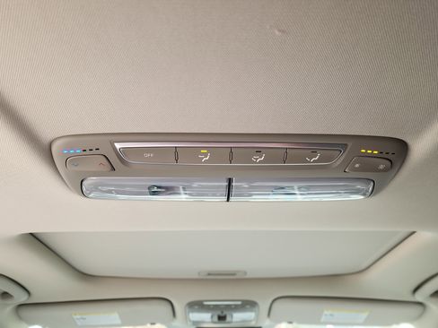 Used 2021 Kia Telluride S image 13