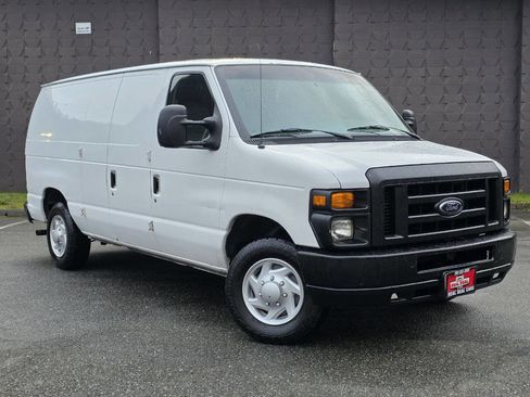 Used 2008 Ford E-150 and Econoline 150 image 3
