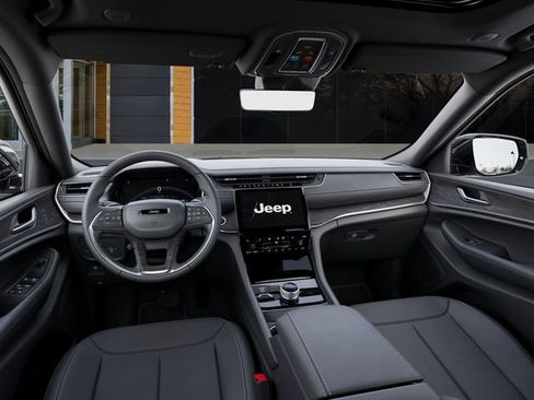 New 2025 Jeep Grand Cherokee Limited w/ Luxury Tech Group II AWD/4WD image 14