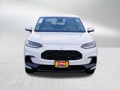 Certified 2026 Honda HR-V LX image 3