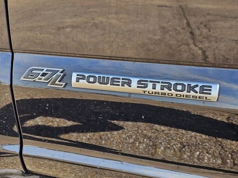 Used 2020 Ford F250 Platinum w/ FX4 Off-Road Package image 32