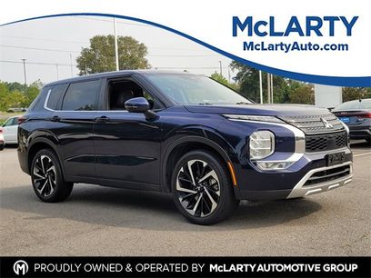 Used 2023 Mitsubishi Outlander SE