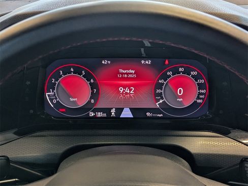 Used 2024 Volkswagen GTI S image 10