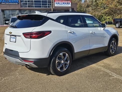 Used 2024 Chevrolet Blazer LT image 4