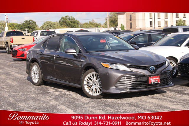 Used 2019 Toyota Camry XLE w/ Driver Assist Package FWD image 1
