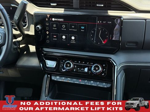 Used 2025 GMC Sierra 2500 AT4X AWD/4WD image 36