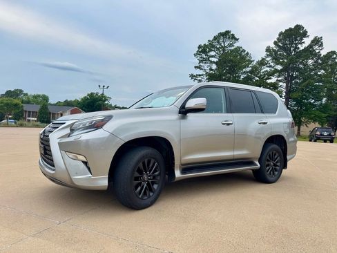 Used 2021 Lexus GX 460 Premium AWD/4WD image 3