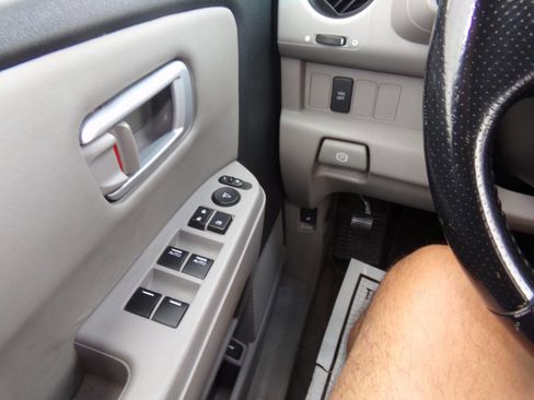 Used 2010 Honda Pilot EX-L image 51