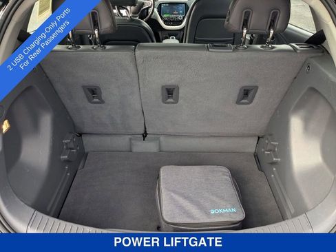 Used 2020 Chevrolet Bolt Premier w/ Infotainment Package image 32