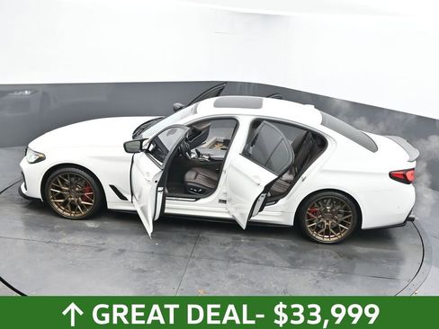 Used 2021 BMW 540i w/ Executive Package image 60