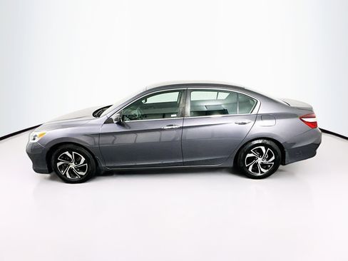 Used 2017 Honda Accord LX image 4
