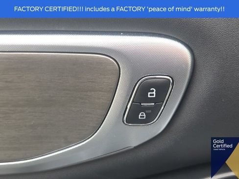 Used 2025 Ford Expedition Platinum AWD/4WD image 30