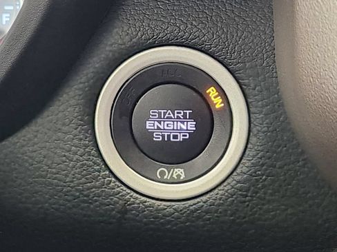 Used 2021 RAM 1500 Laramie RWD image 19