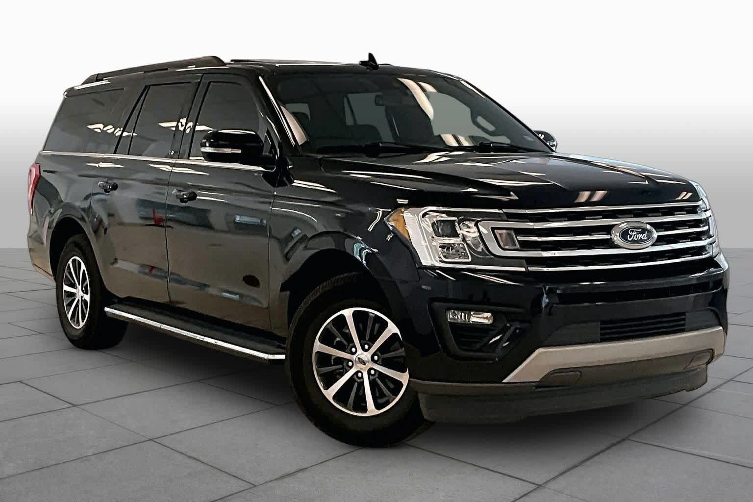 Used 2021 Ford Expedition Max XLT RWD image 2