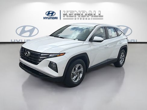 Used 2024 Hyundai Tucson SE FWD image 3
