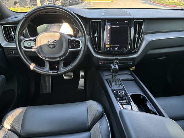 Used 2021 Volvo XC60 T5 R-Design w/ Advanced Package AWD/4WD image 28