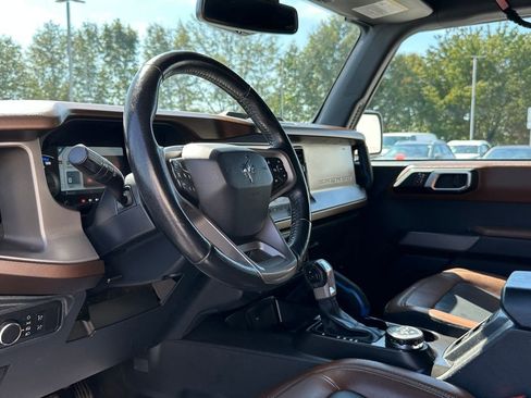 Used 2022 Ford Bronco Outer Banks w/ Sasquatch Package image 26