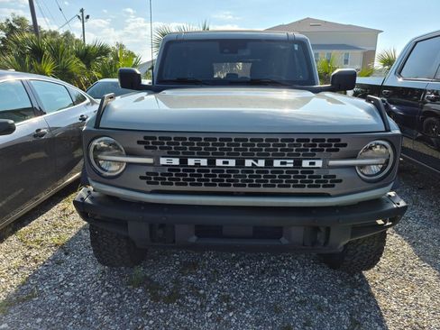 Used 2024 Ford Bronco Badlands AWD/4WD image 2