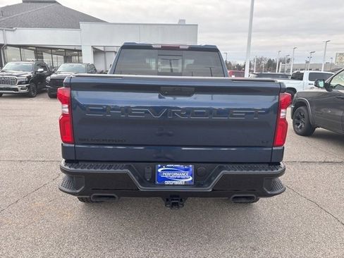 Used 2021 Chevrolet Silverado 1500 LT Trail Boss w/ Convenience Package II image 5