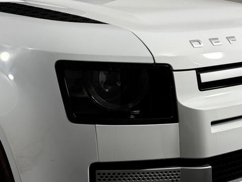 Used 2025 Land Rover Defender 110 S AWD/4WD image 15